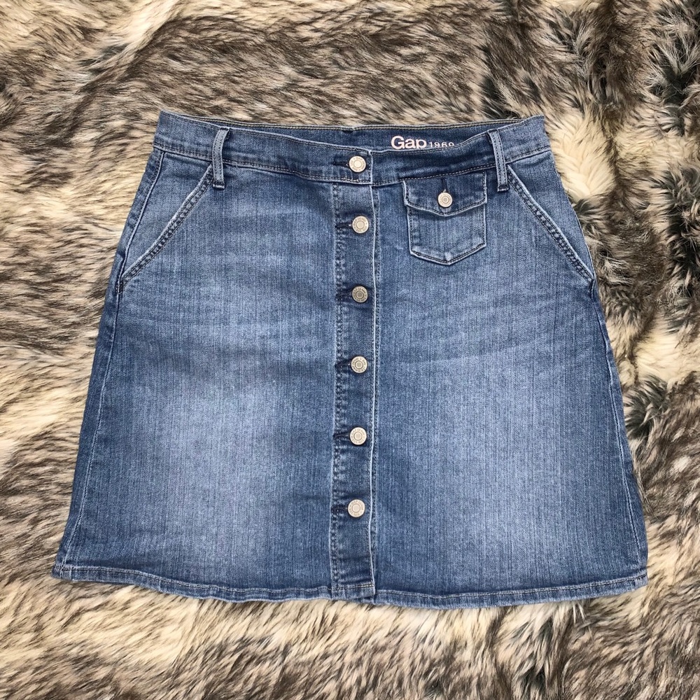 GAP Skirt